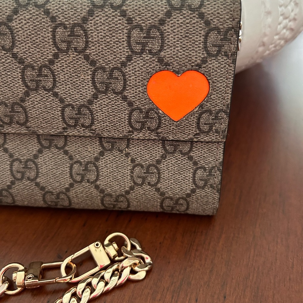 *Authentic*Gucci Gg Supreme Monogram Orange Heart… - image 4